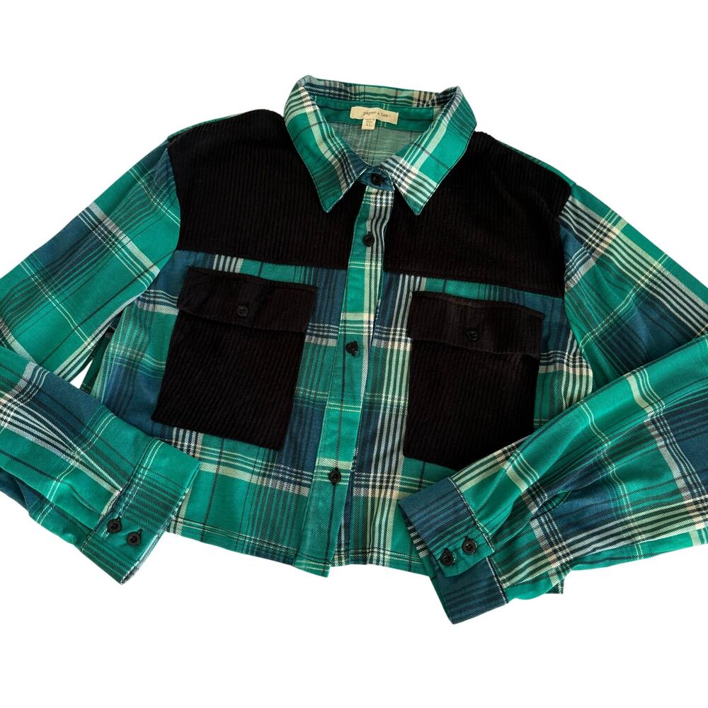 Paper + Tee Green and Black Cropped Plaid Button Up Shirt Juniors Size XL